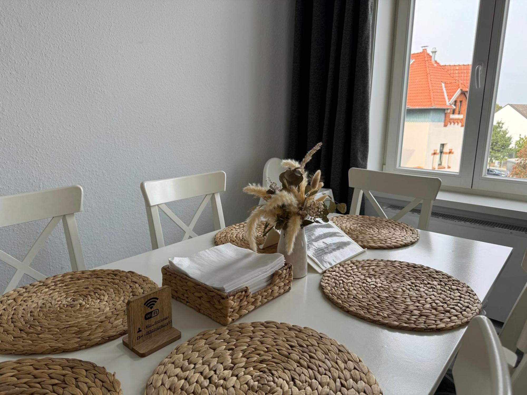 Ferienwohnung Modern House Gehrden 2 Exterior foto